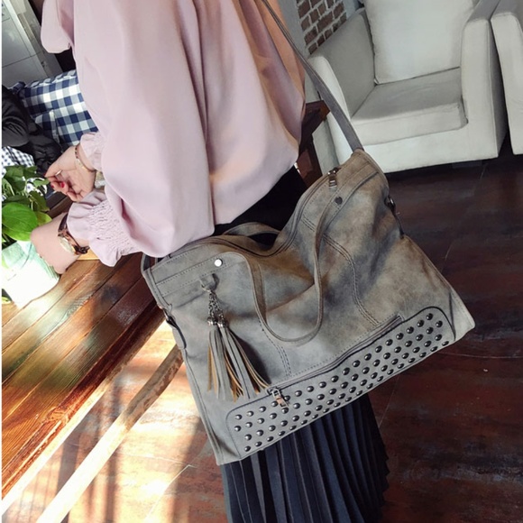 #NEW LIGHTENING Studded Bag - Picture 3 of 8